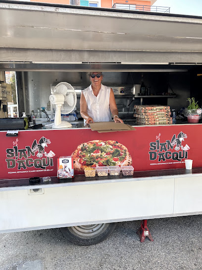 Pizza de Sian d’acqui à Nice